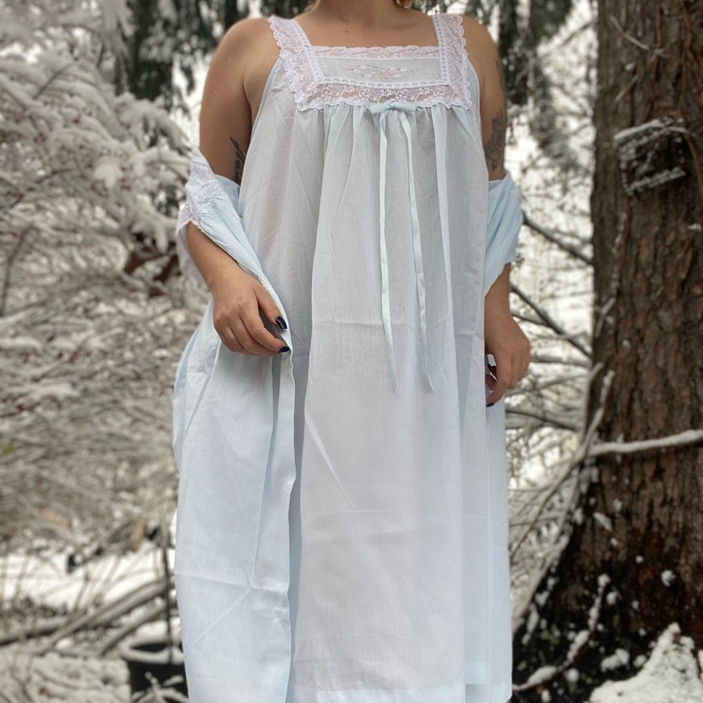 Vintage Light Blue Nightgown & Robe